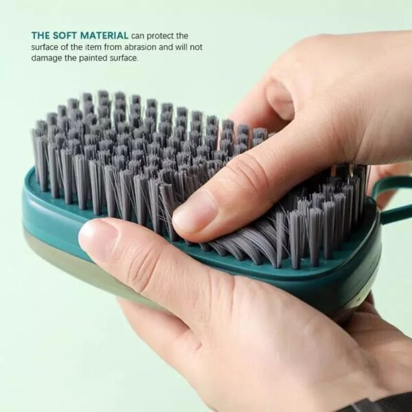 High quality bristles of plastic cleaning brush