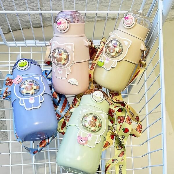 4 pcs of mix color insulated sipper in a trolley