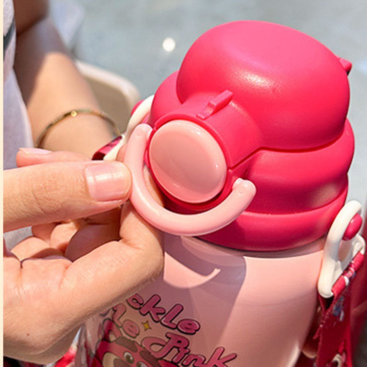 Stainless Steel Disney Theme Kids Sipper with Straw & Strap | Double Wall Insulation | Portable & Leakproof | 800 ML | Assorted Colors & Prints | Box Packing - Image 2