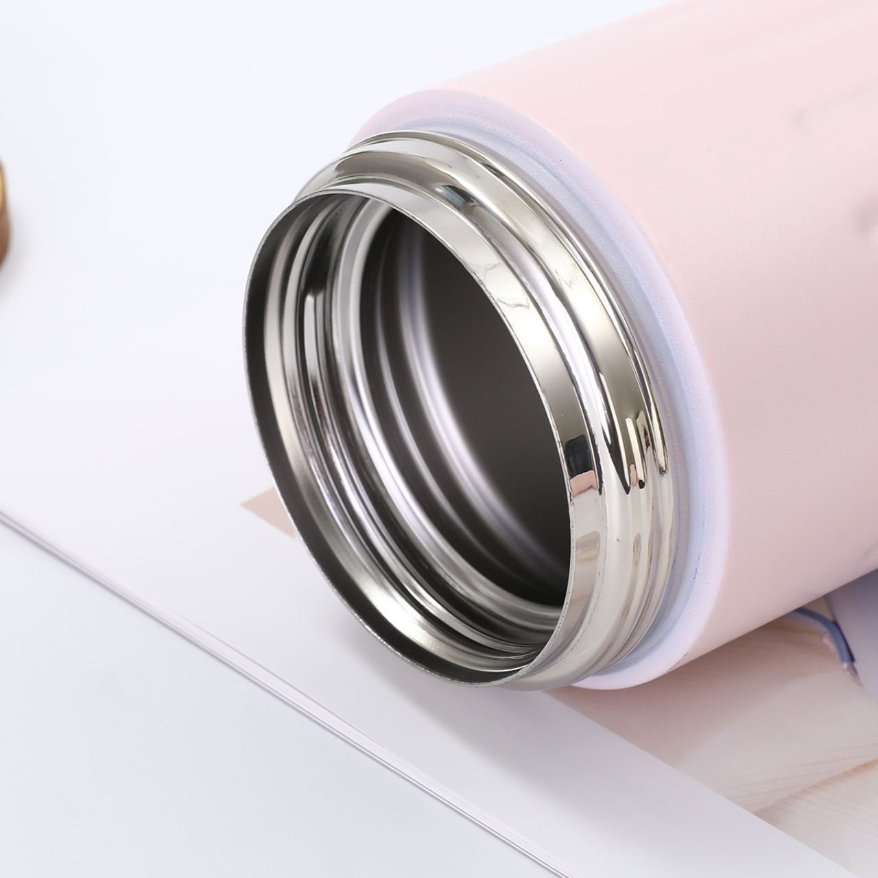 Stainless Steel Double Wall Food Bowl with Folding Spoon | Portable & Leakproof | Round Shape | 600 ML | Assorted Colors | Box Packing - Image 5