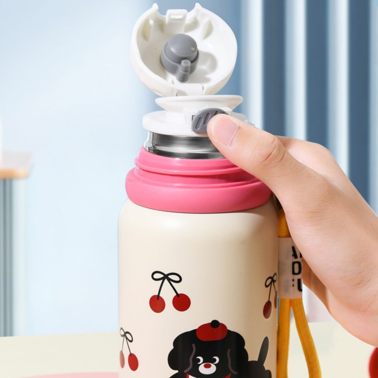 Stainless Steel Insulated Printed Sipper for Kids with Carry Band | Leakproof | 500 ML | Assorted Colors | Box Packing - Image 3