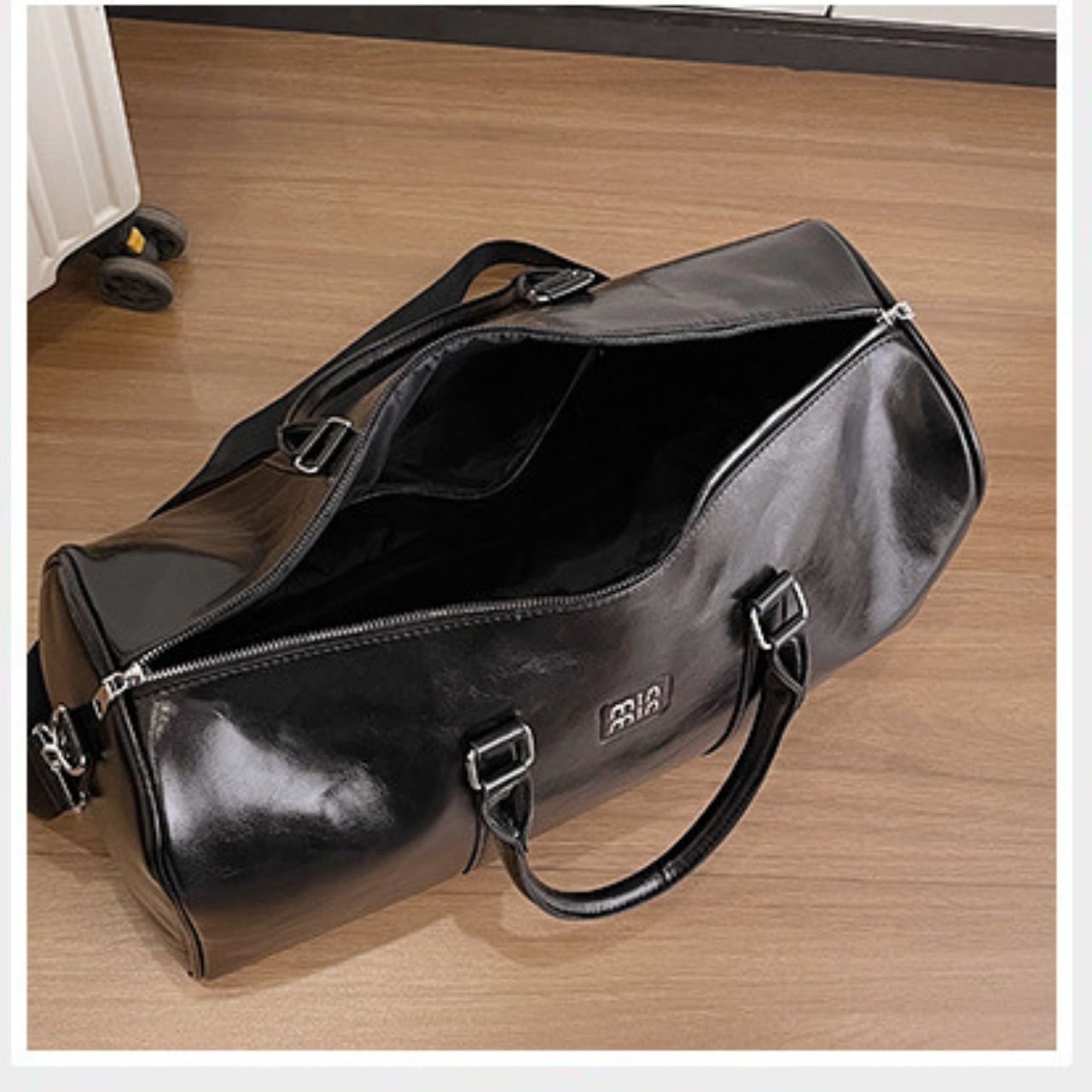 Premium PU Leather Duffle Bag with Top Handle | Zip Closure | Adjustable Shoulder Strap | Travel & Gym | 48x22x27 Cm | Assorted Colors | OPP Packing - Image 5