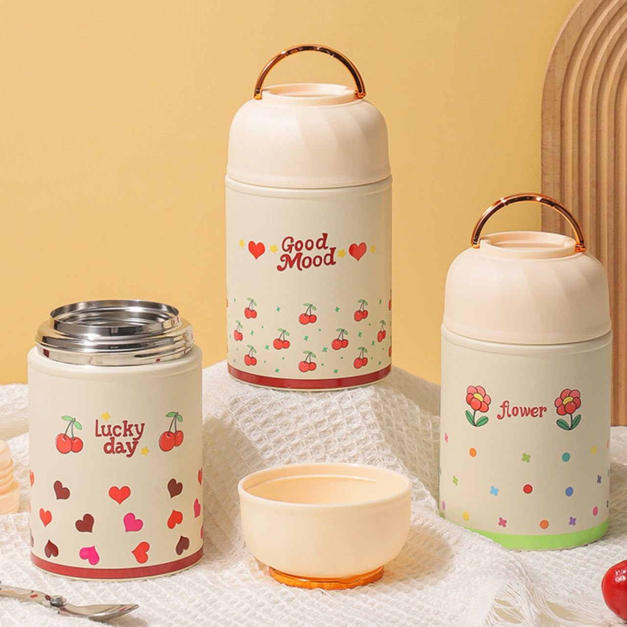 Stainless Steel Food Bowl with Foldable Spoon | Double wall Insulation | Flower Printed | Portable & Leakproof | 500 ML | Assorted Prints | Box Packing