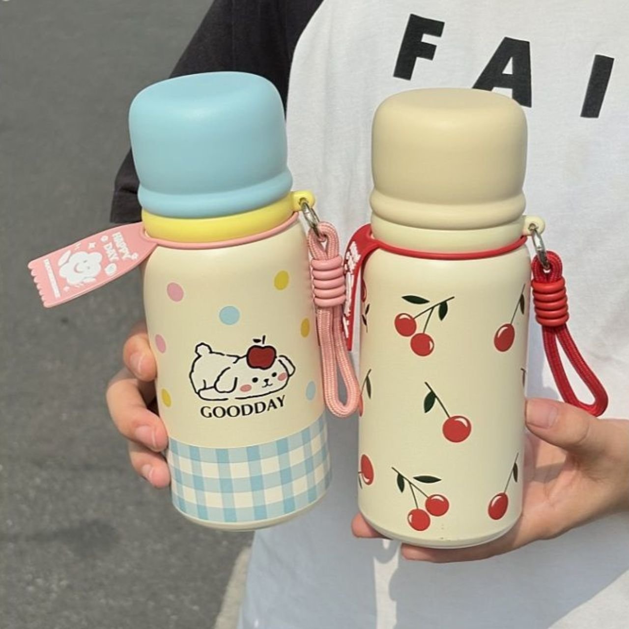 Stainless Steel Kawaii Kids Sipper with Carry Strap | Double wall Insulation | Cartoon Printed | Portable & Leakproof | 500 ML | Assorted Colors | Box Packing