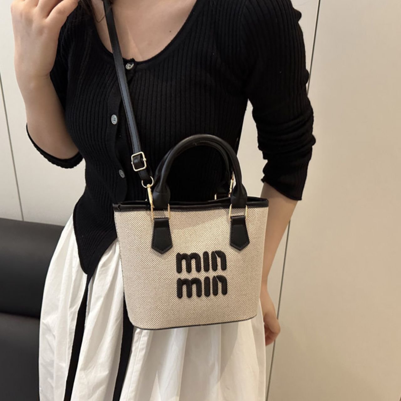 PU Leather Ladies Handbag | Detachable Crossbody Strap | Compact & Lightweight | 23x16.5x9.5 Cm | Assorted Colors | OPP Packing - Image 3